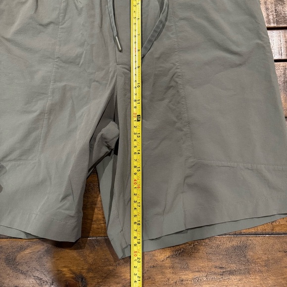 Lululemon Men’s Bowline Short 8" Stretch Ripstop Smoked Spruce Green Size Large - Picture 11 of 14